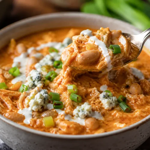 Slow Cooker Buffalo Chicken Chili